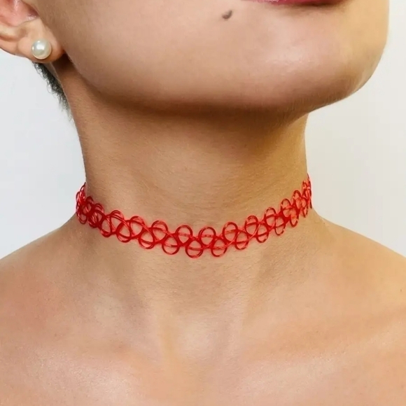 Red Choker Necklace ❤️ - Picture 4 of 8